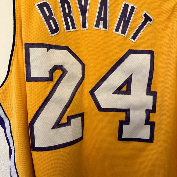 Adidas NBA Swingman Los Angeles Lakers Kobe Bryant Jersey Home Gold Size 2XL - Picture 9 of 9